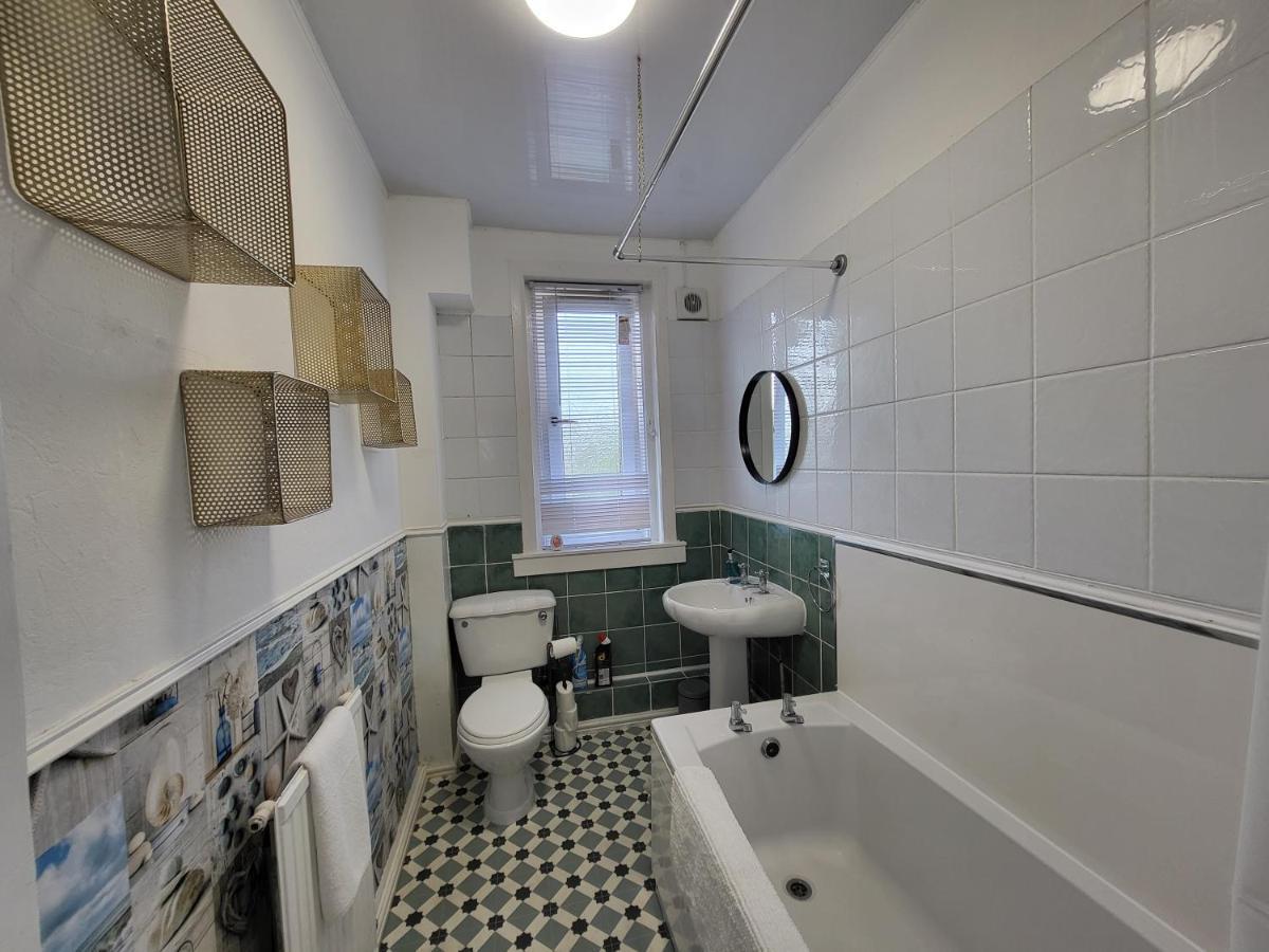 4 Bedrooms Apartment By Sensational Stay Short Lets & Serviced Accommodation エディンバラ エクステリア 写真