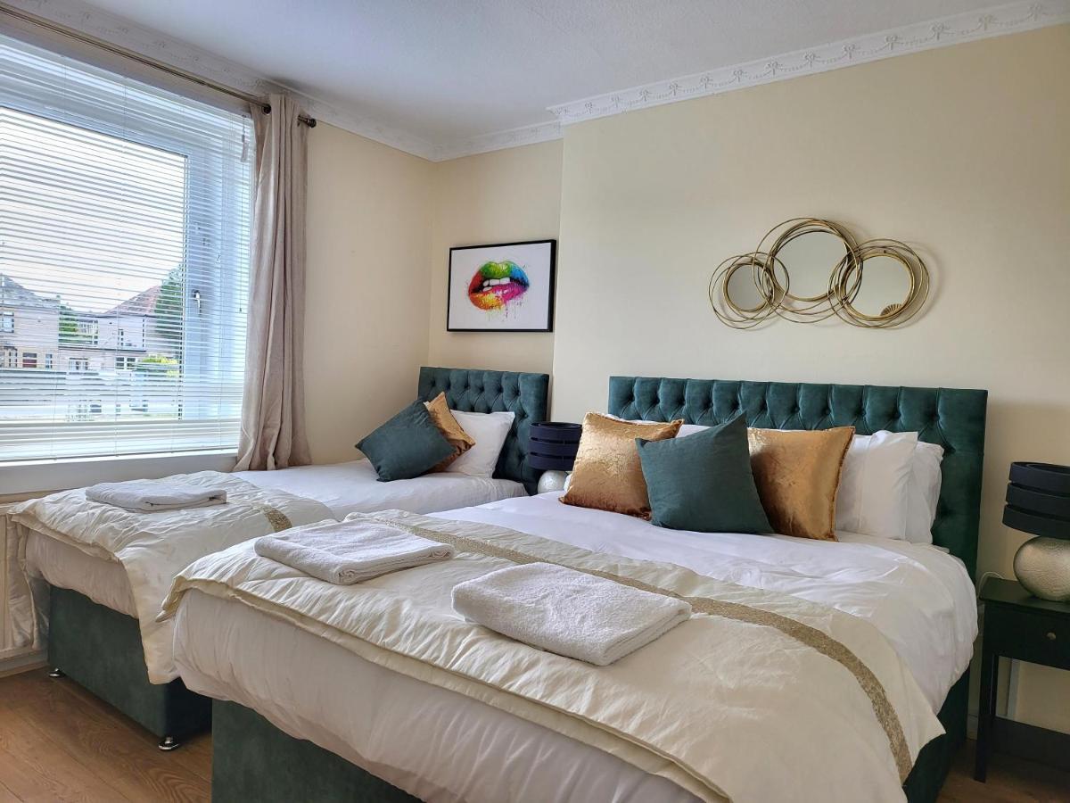 4 Bedrooms Apartment By Sensational Stay Short Lets & Serviced Accommodation エディンバラ エクステリア 写真