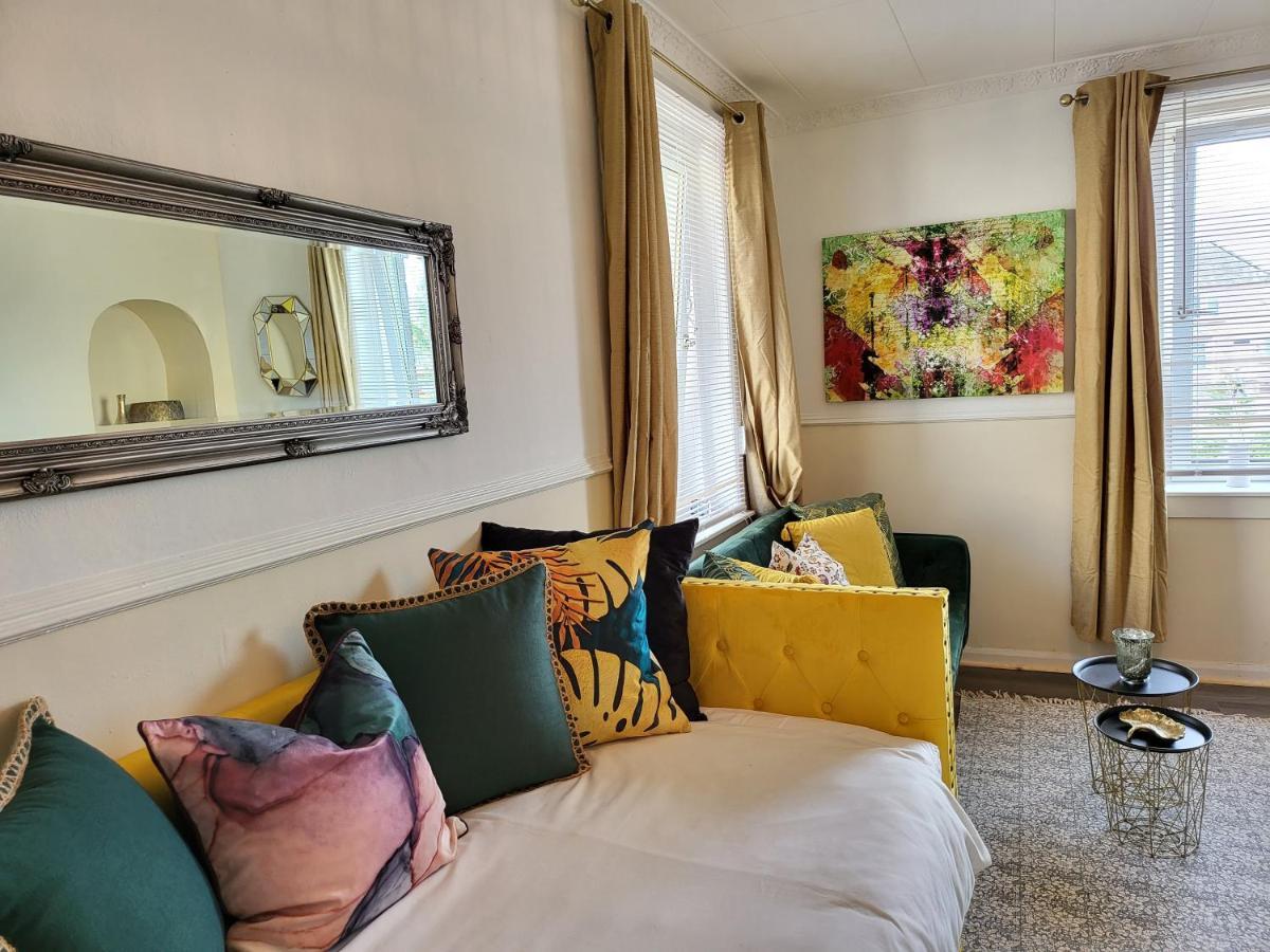 4 Bedrooms Apartment By Sensational Stay Short Lets & Serviced Accommodation エディンバラ エクステリア 写真