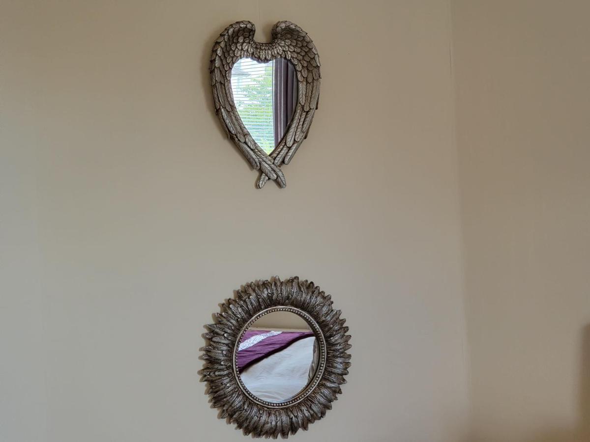 4 Bedrooms Apartment By Sensational Stay Short Lets & Serviced Accommodation エディンバラ エクステリア 写真