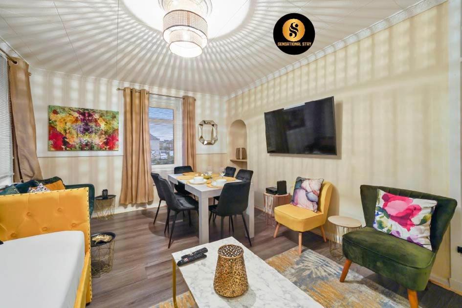 4 Bedrooms Apartment By Sensational Stay Short Lets & Serviced Accommodation エディンバラ エクステリア 写真