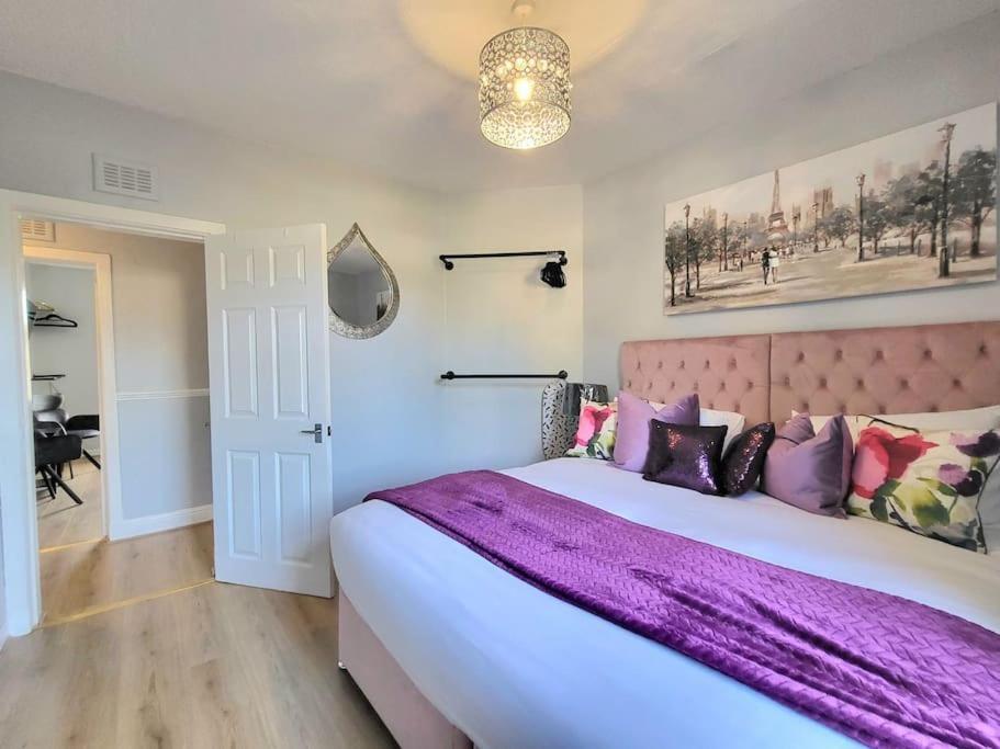 4 Bedrooms Apartment By Sensational Stay Short Lets & Serviced Accommodation エディンバラ エクステリア 写真